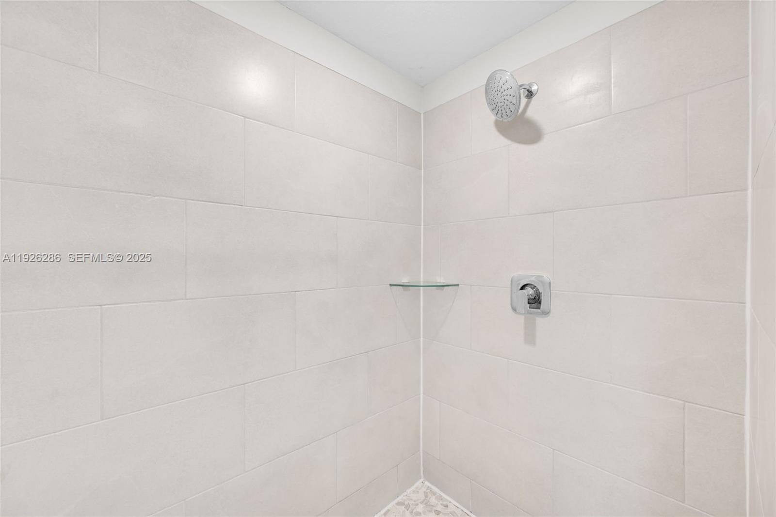 DOWNTOWN DORAL SOUTH PHAS - Residential