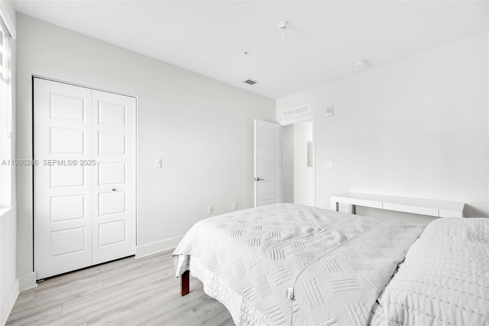 DOWNTOWN DORAL SOUTH PHAS - Residential