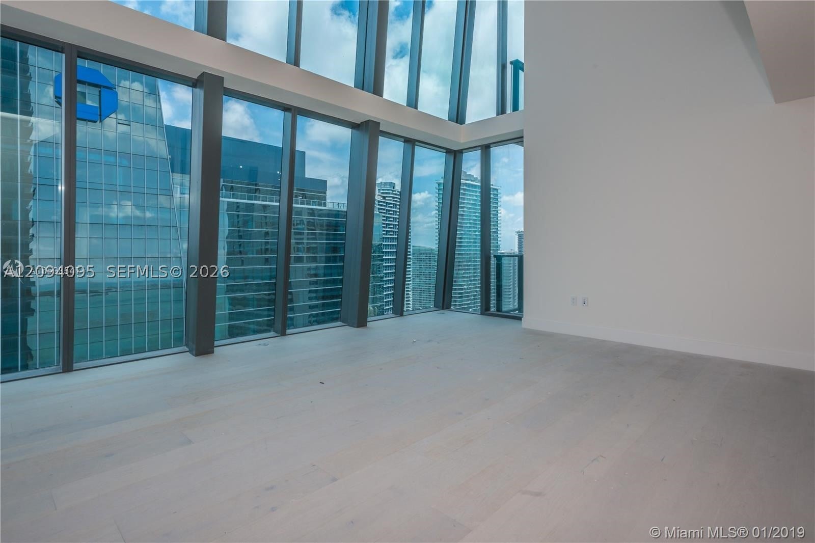 1451 Brickell Ave 4004