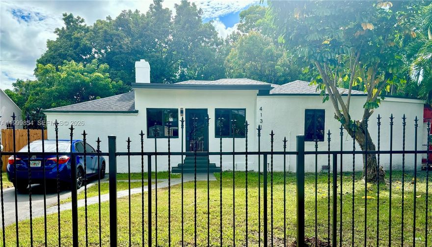 Beautifully renovated 3/2 in the heart of Miami. Only 3 minutes to design district and 10 minuted to beach. Huge fully fenced yard. Available beginning of May. Can accommodate showings with 24 hour notice. Call listing agent for info.