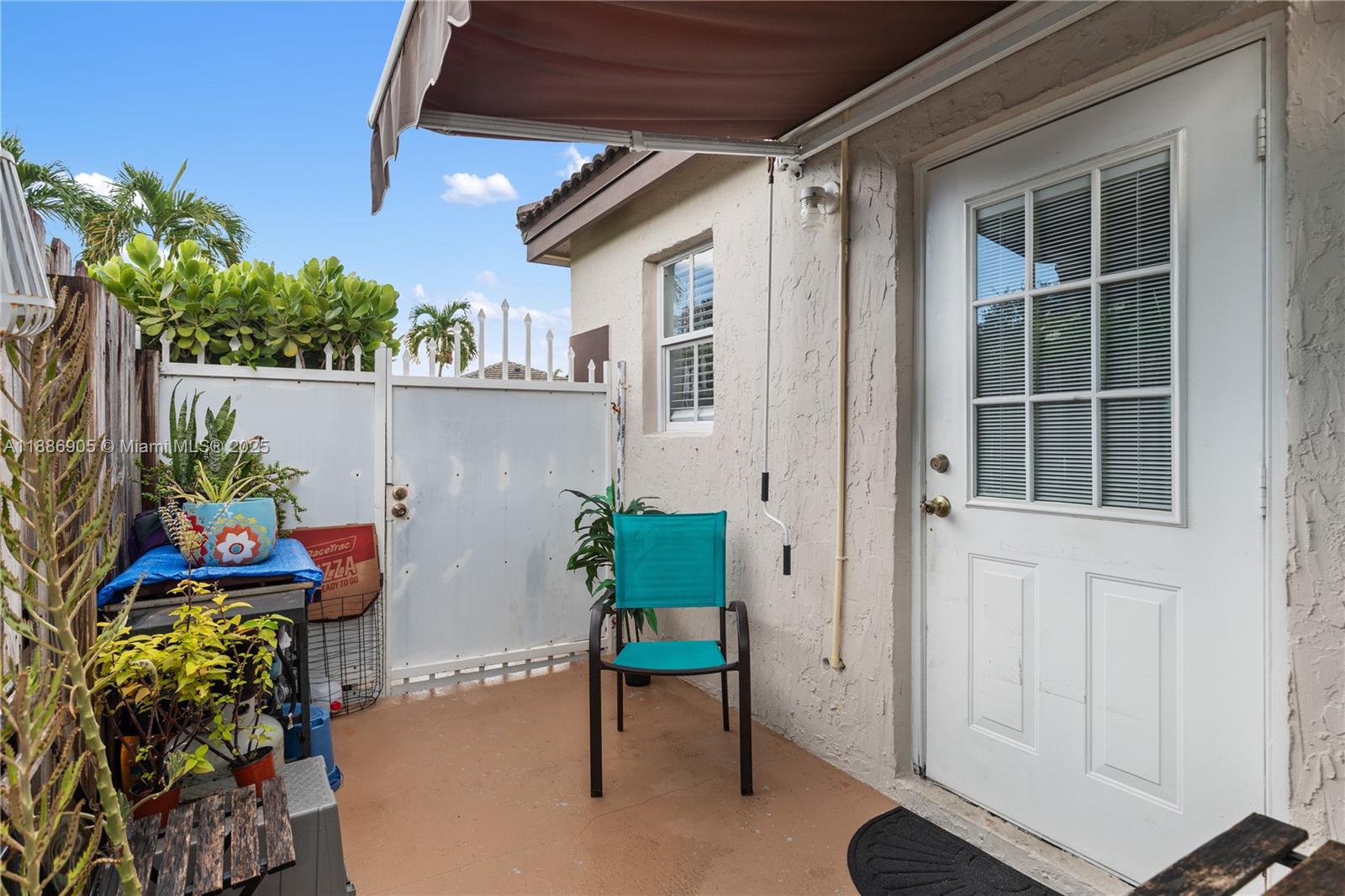 LAGUNA PONDS SEC I - Residential