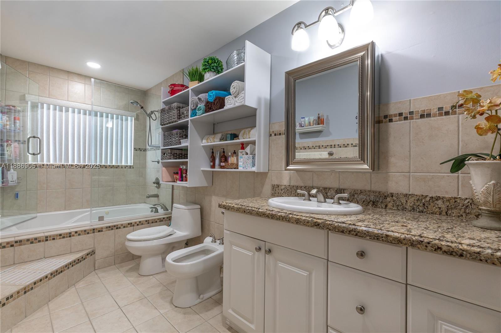 LAGUNA PONDS SEC I - Residential