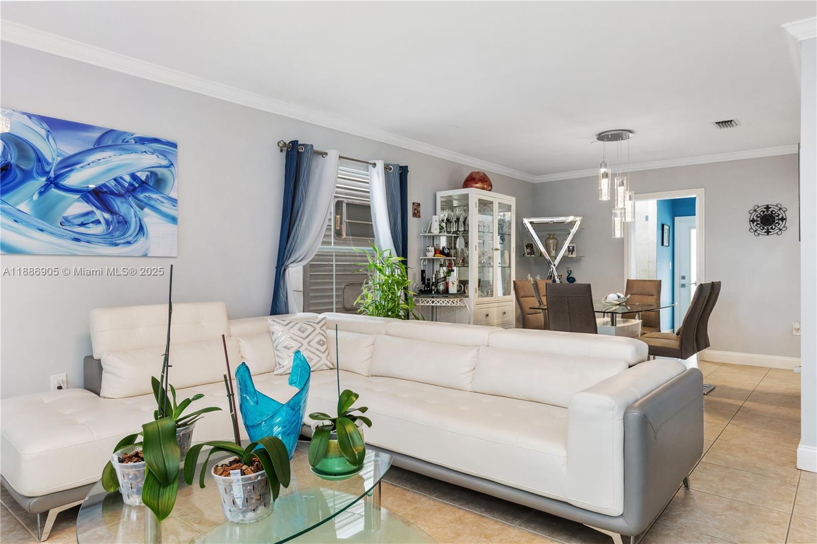 LAGUNA PONDS SEC I - Residential