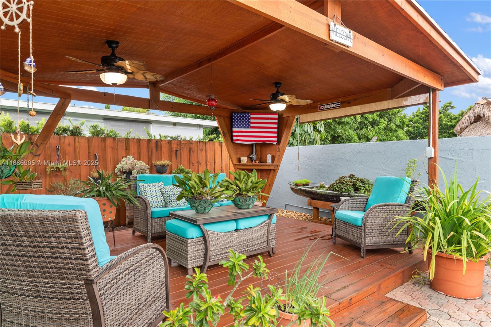 LAGUNA PONDS SEC I - Residential