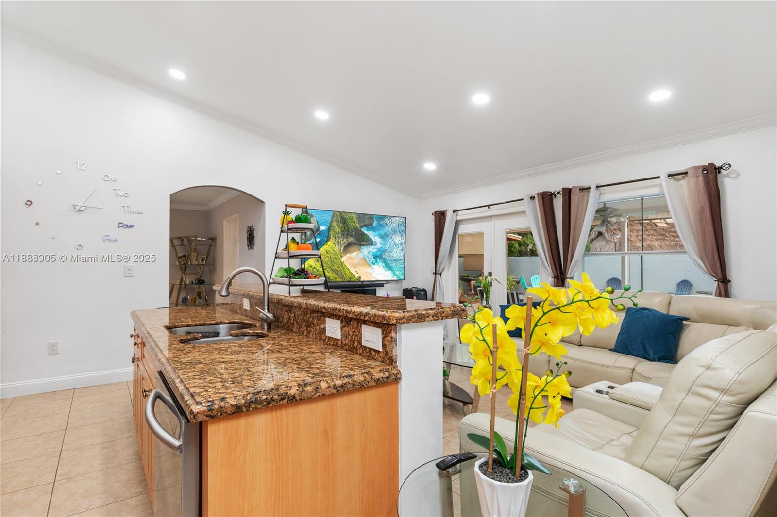 LAGUNA PONDS SEC I - Residential