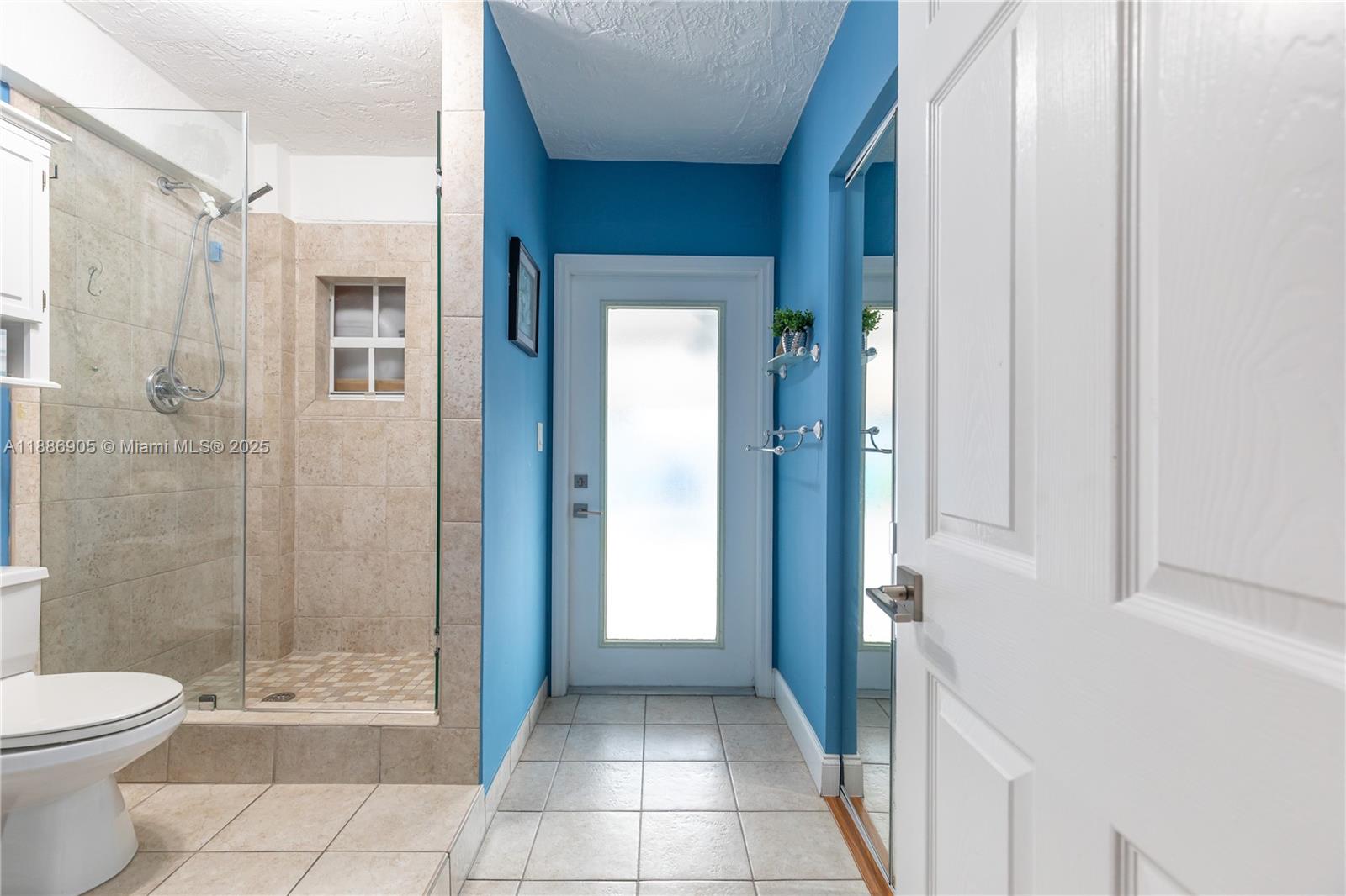 LAGUNA PONDS SEC I - Residential