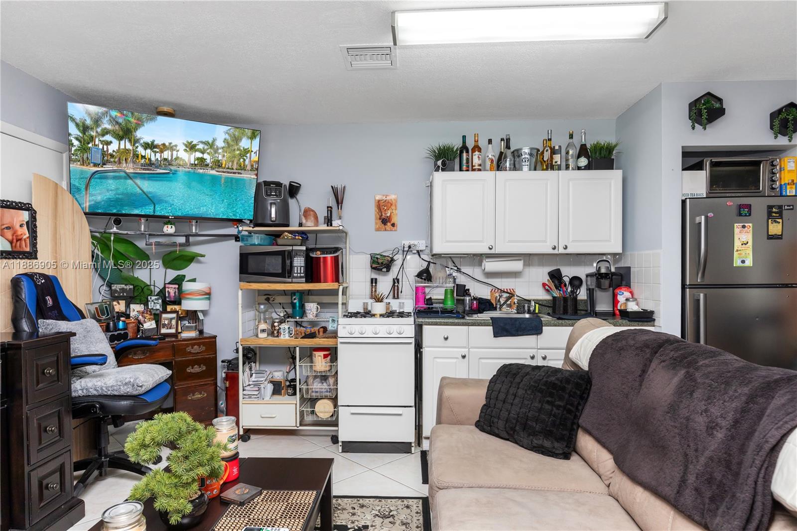 LAGUNA PONDS SEC I - Residential