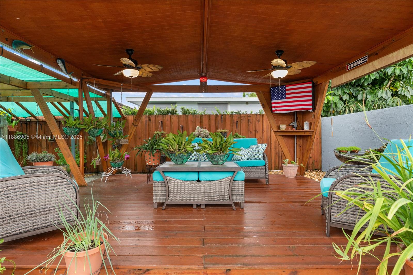 LAGUNA PONDS SEC I - Residential