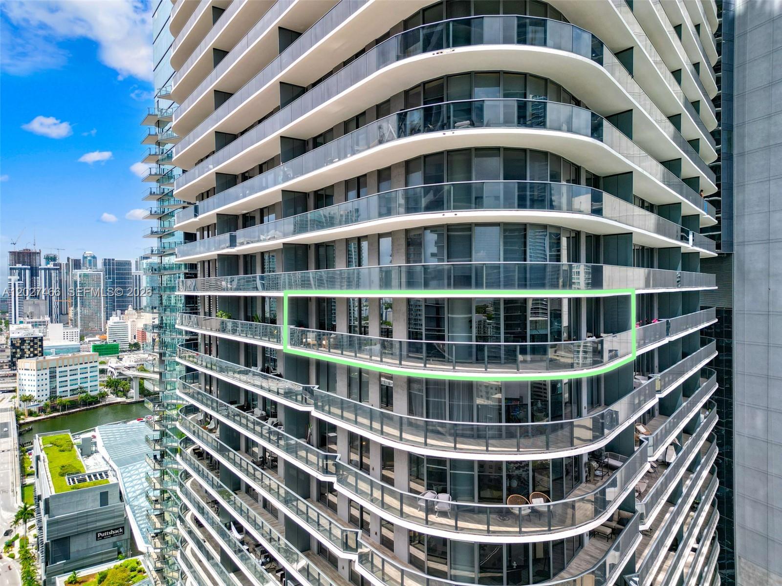 801 SMA RESIDENCES CONDO - Residential
