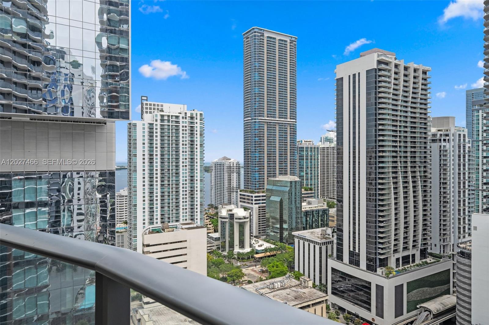 801 SMA RESIDENCES CONDO - Residential