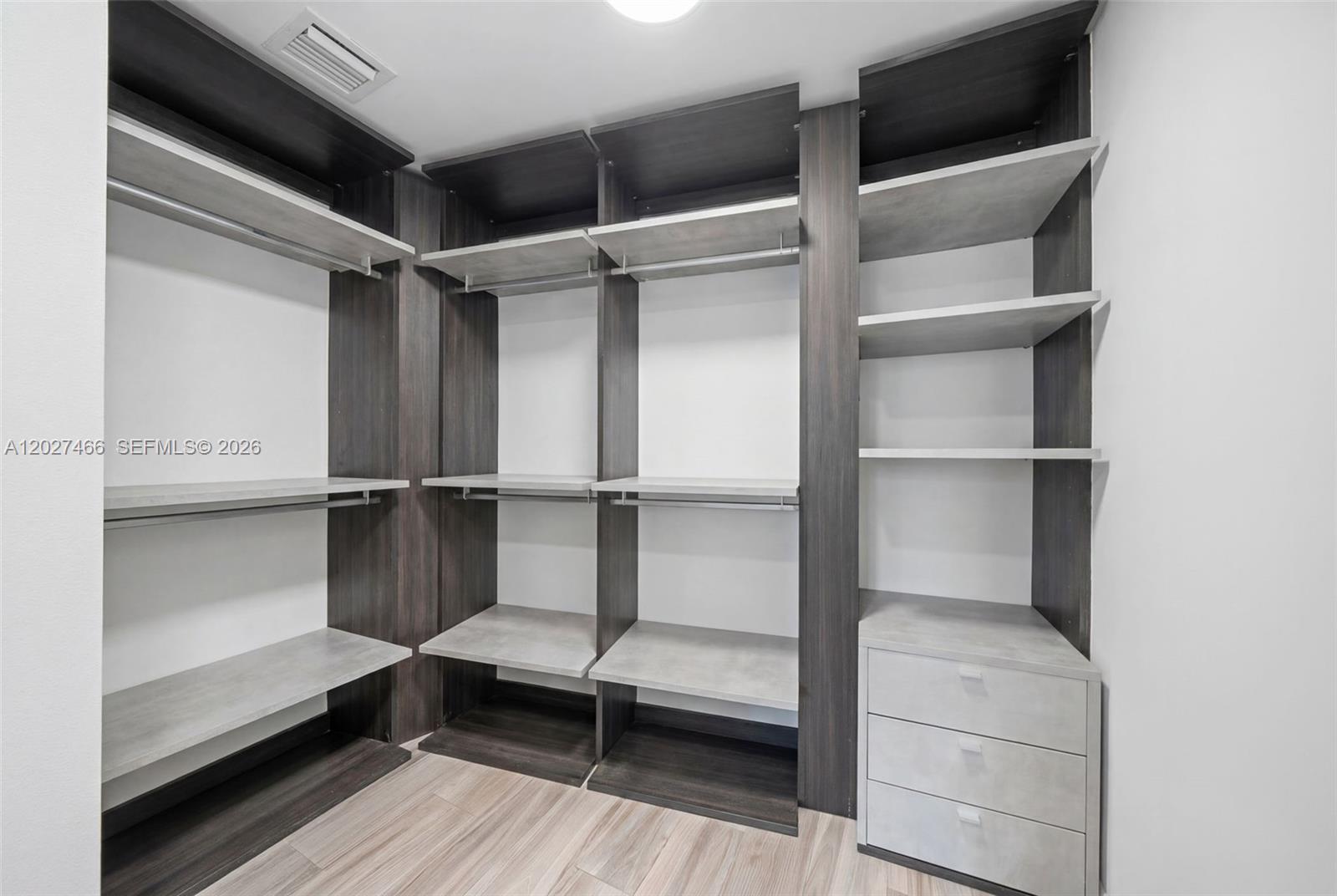 801 SMA RESIDENCES CONDO - Residential