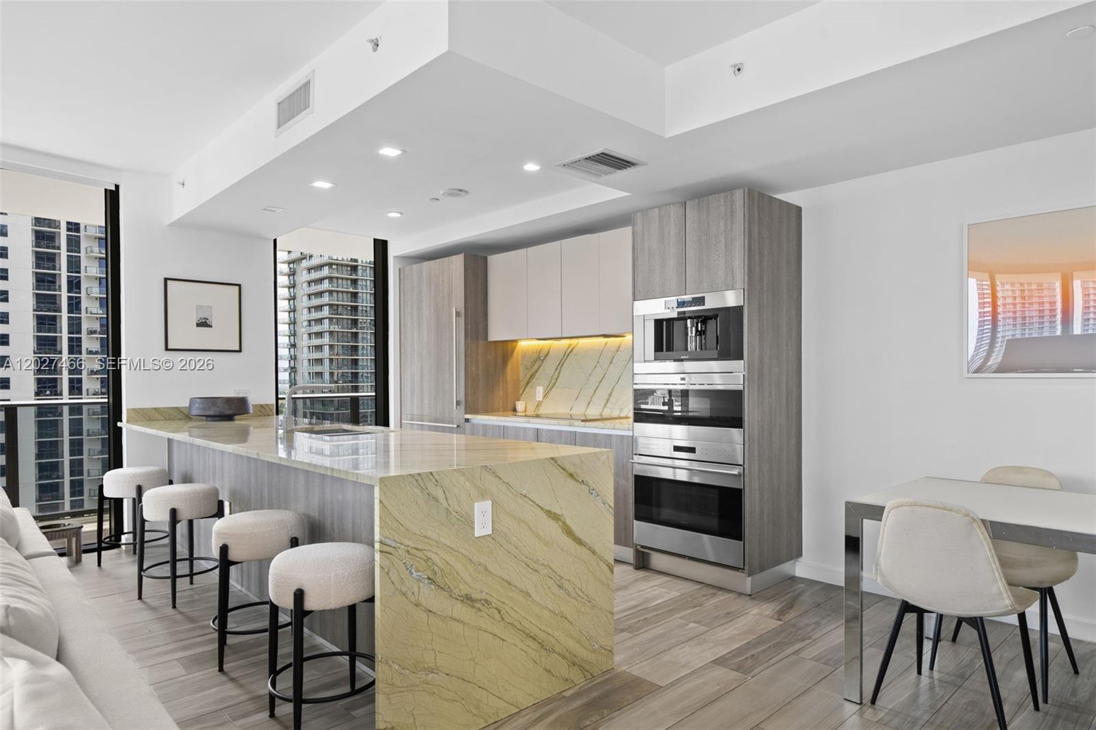 801 S Miami Ave 2901, Miami, FL, 33130 4 801 S Miami Ave 2901