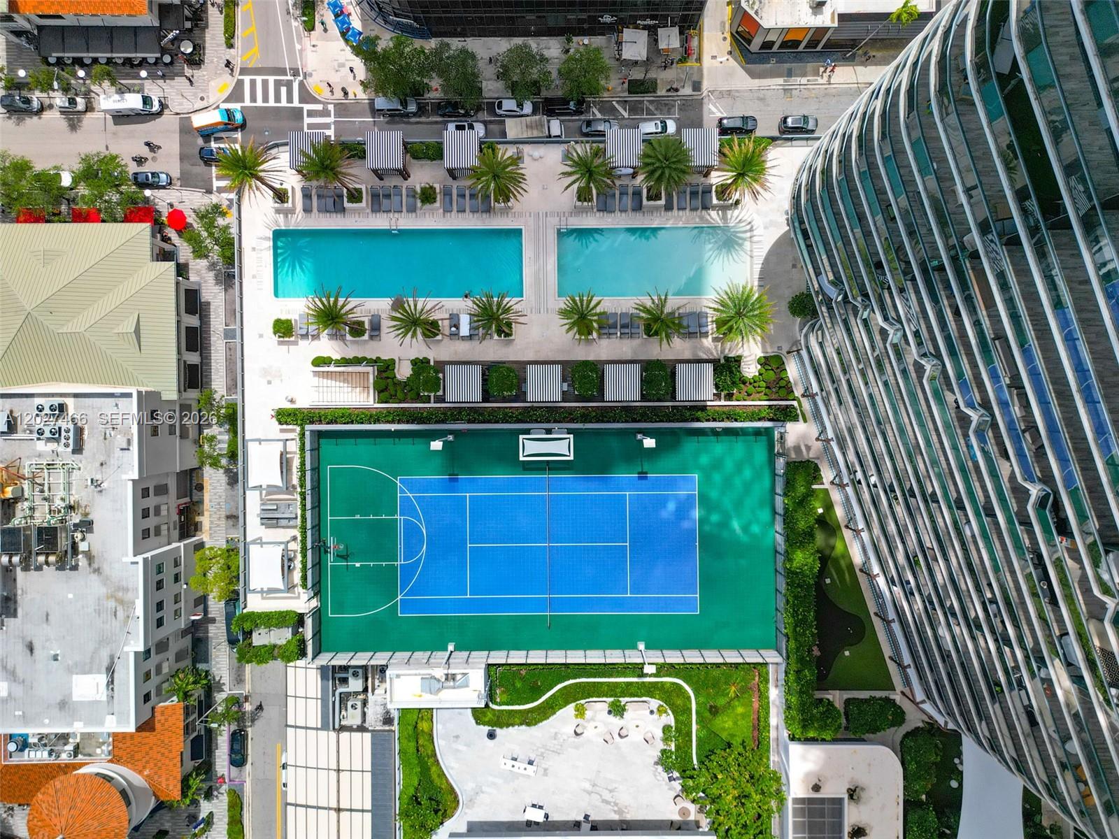 801 SMA RESIDENCES CONDO - Residential