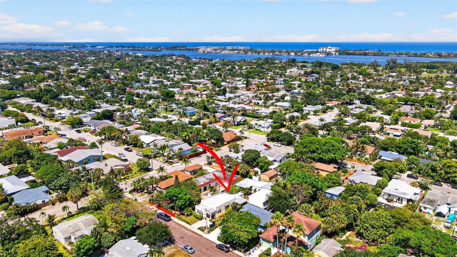 LAKE WORTH TOWN OF - Residential