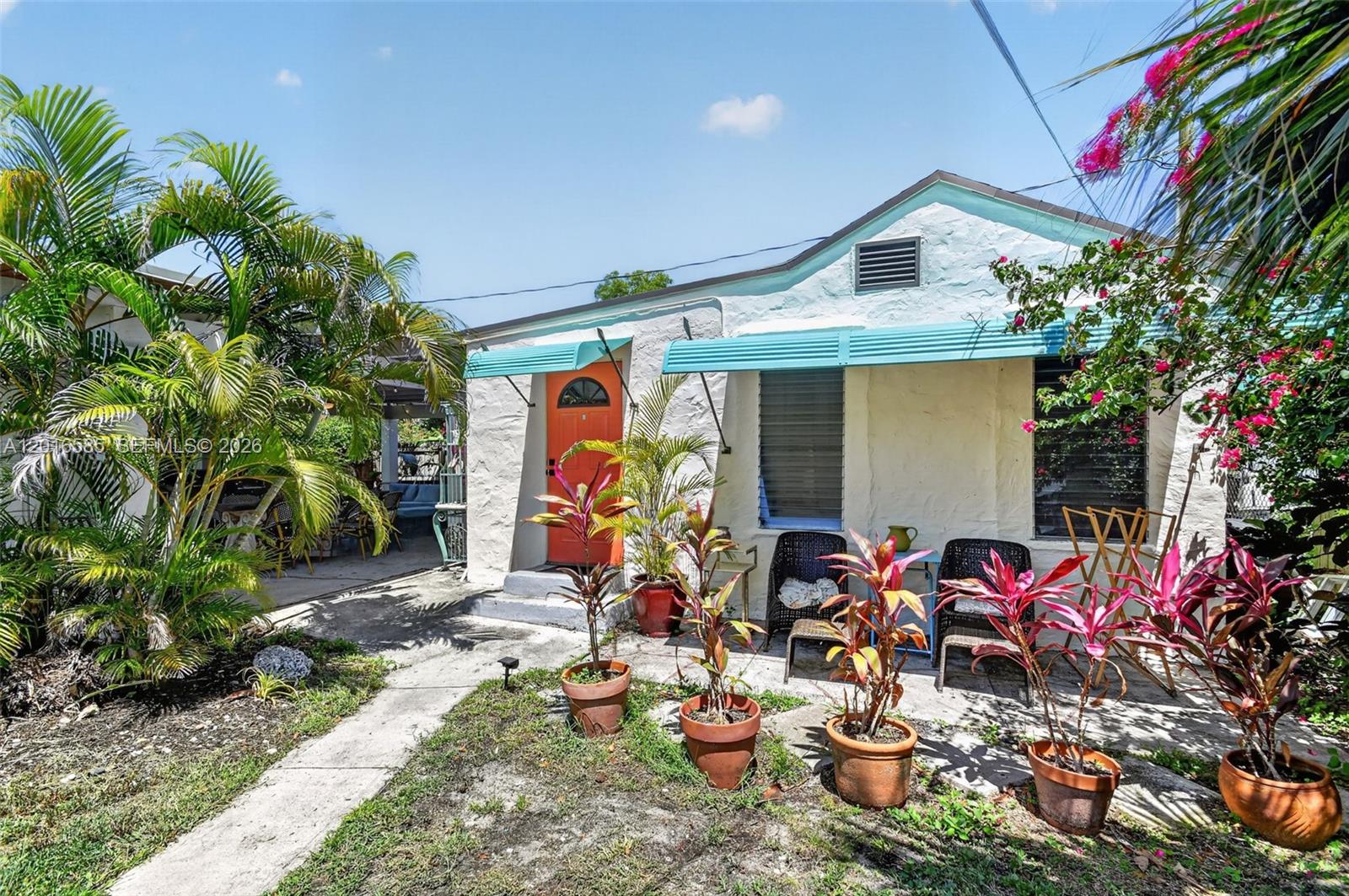 LAKE WORTH TOWN OF - Residential