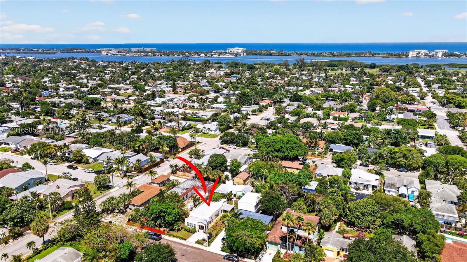 LAKE WORTH TOWN OF - Residential