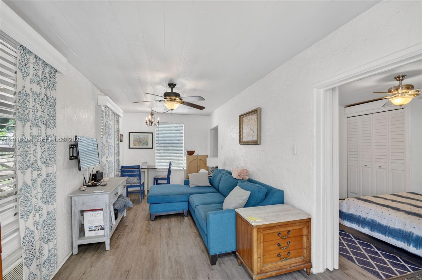 LAKE WORTH TOWN OF - Residential