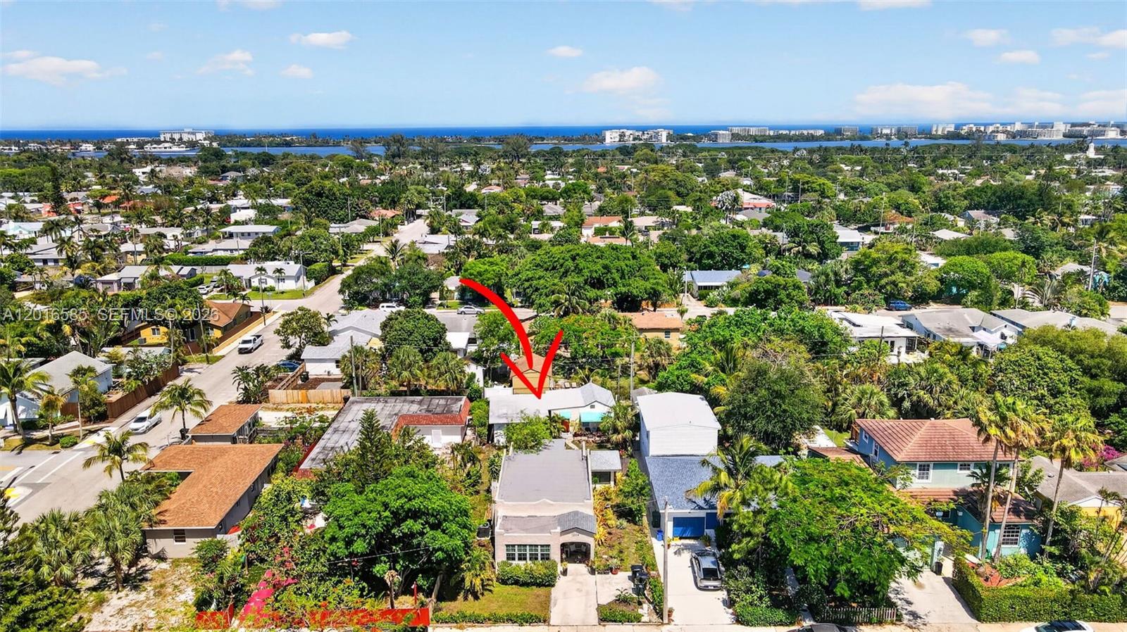 LAKE WORTH TOWN OF - Residential