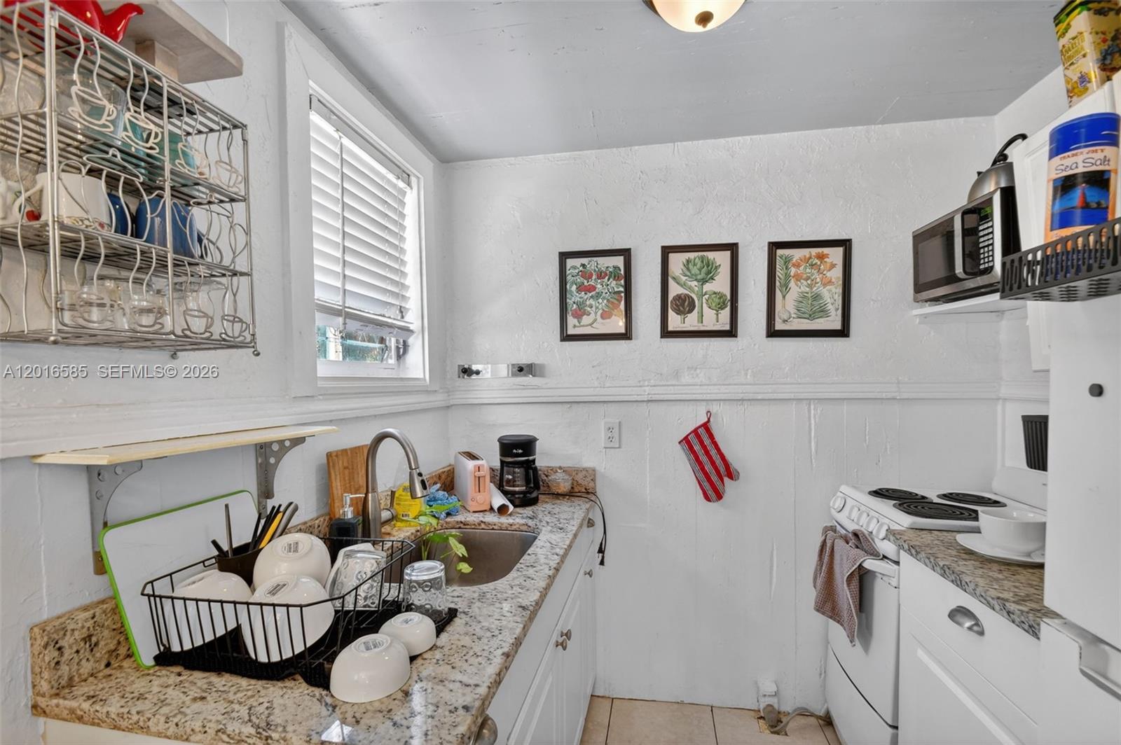 LAKE WORTH TOWN OF - Residential