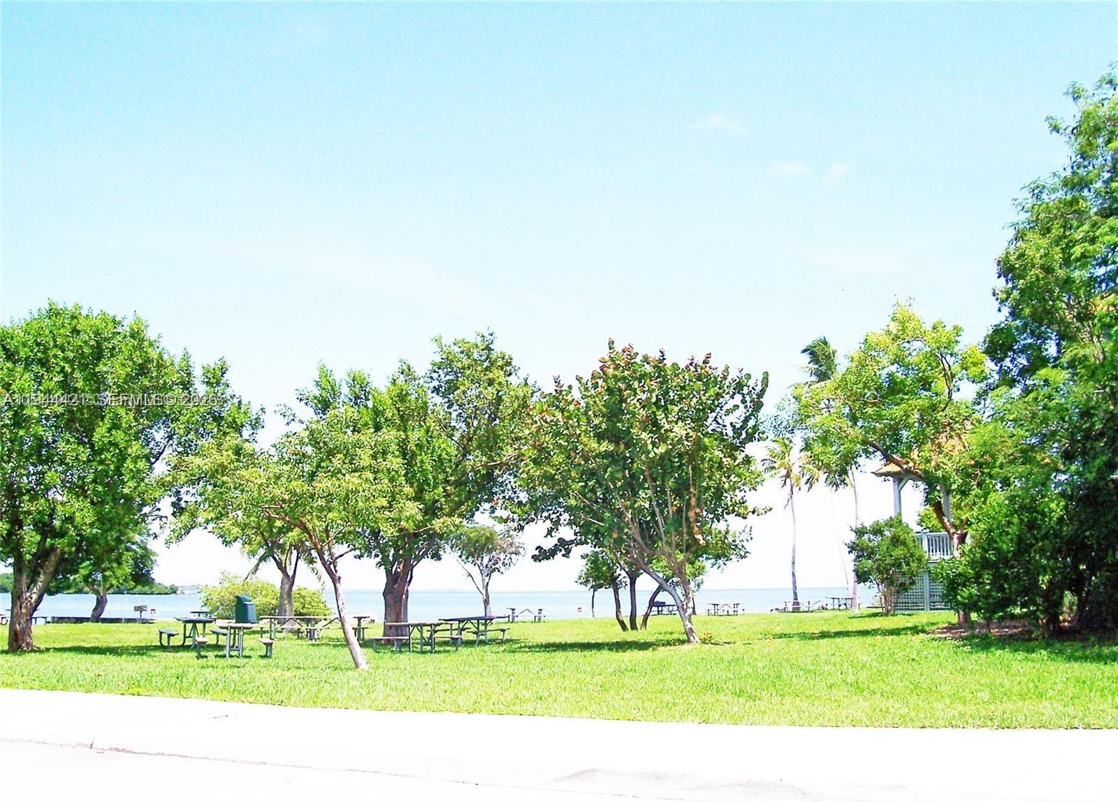 FIJI CONDO NO 2 - Residential