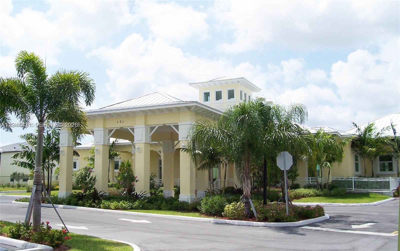 FIJI CONDO NO 2 - Residential