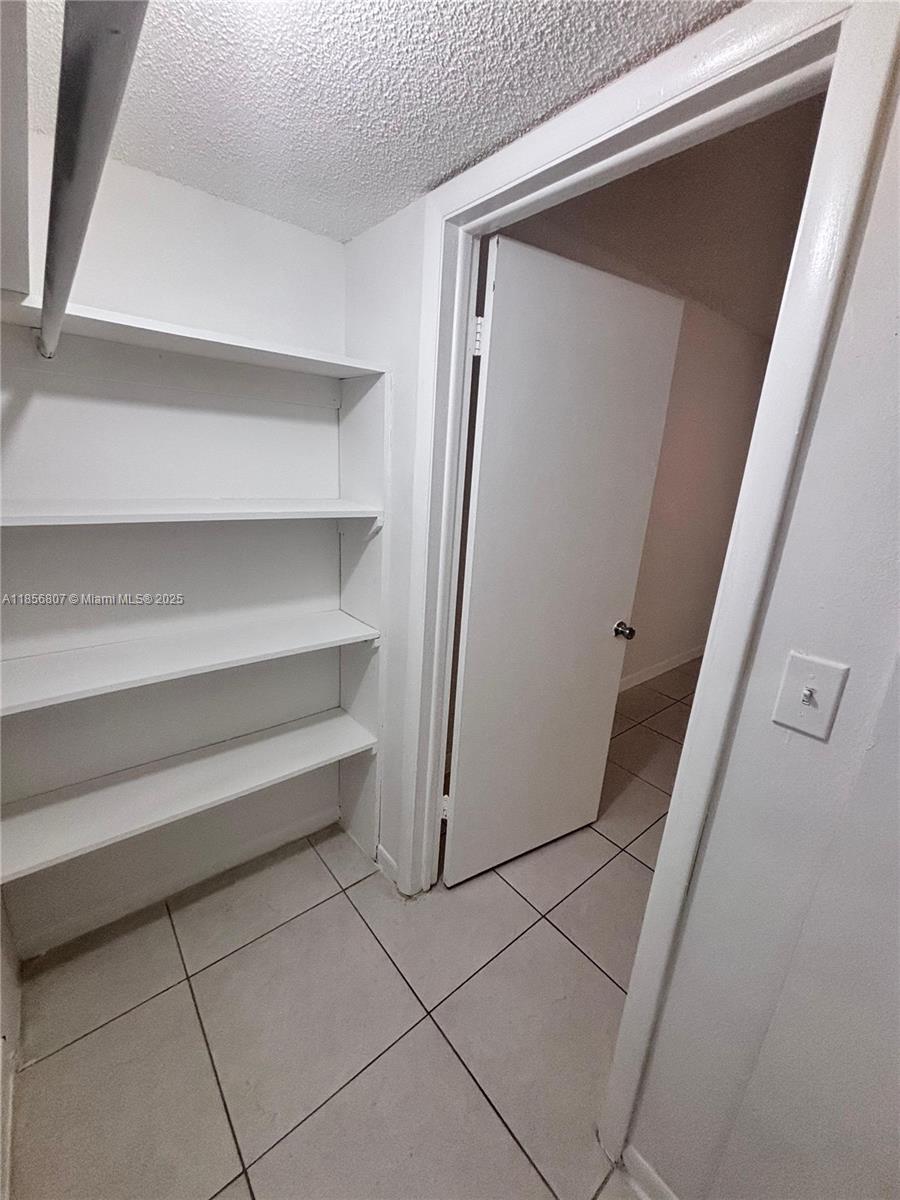 LAGO WEST B CONDOMINIUM - Residential Lease