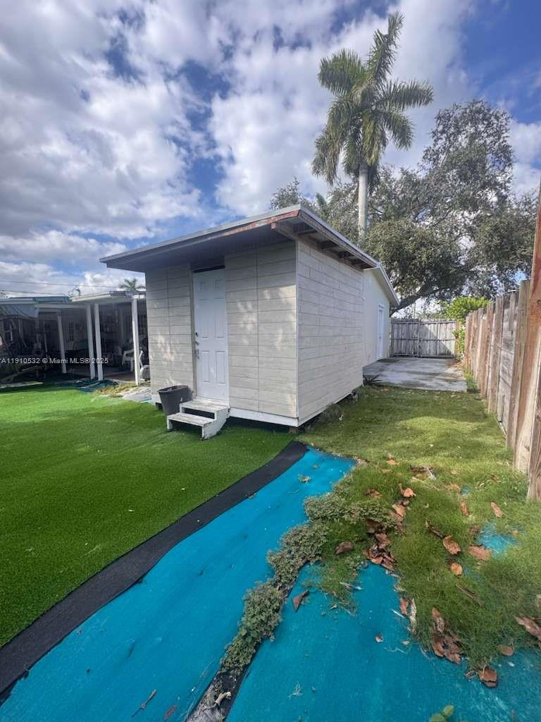 LEISURE CITY SEC 4 - Residential