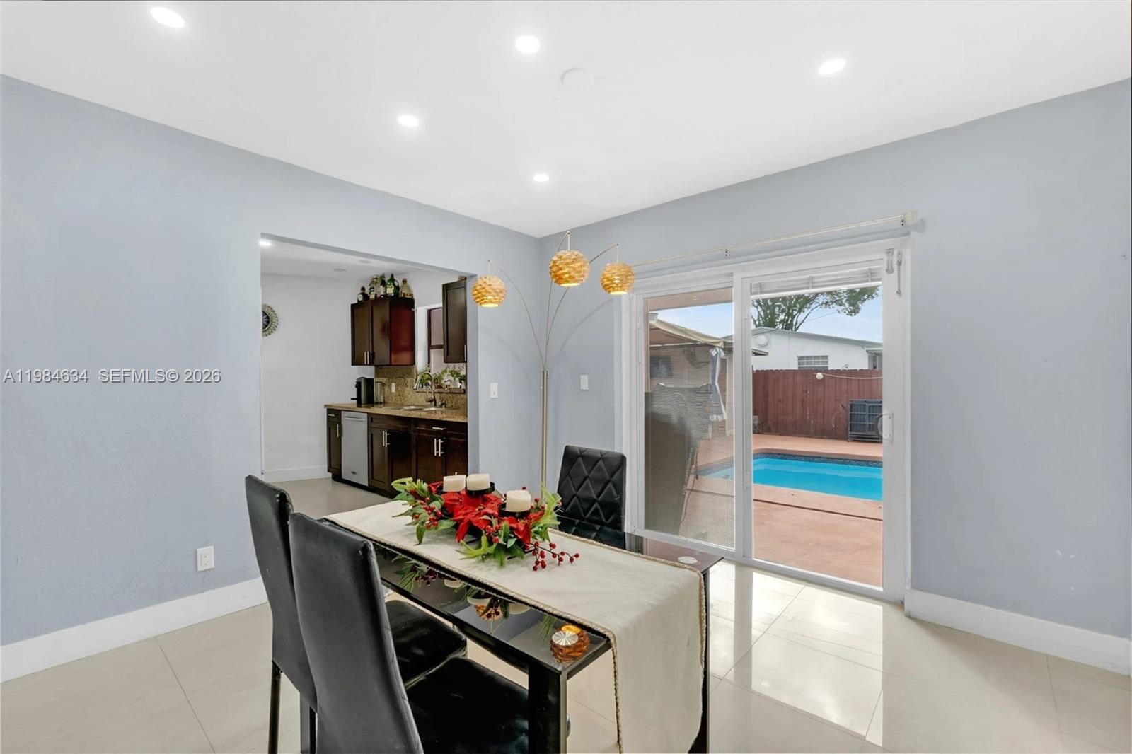 Hollywood East - Residential