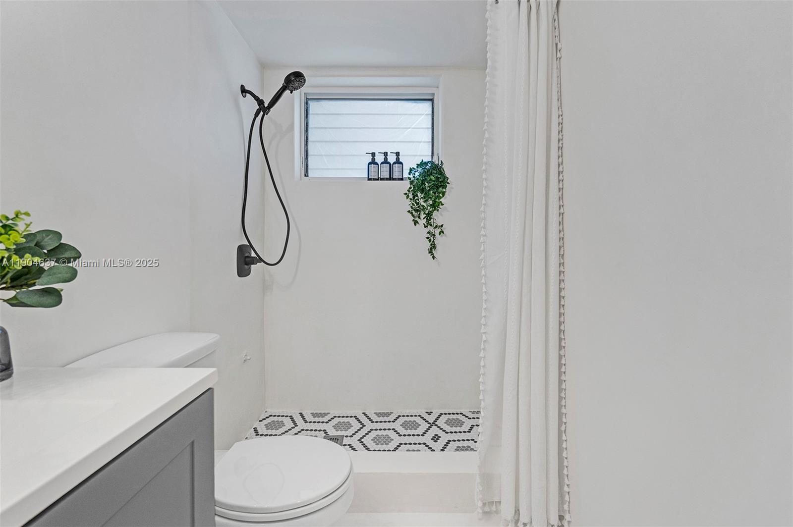 TOWER EAST INCORPORATED C - Residential