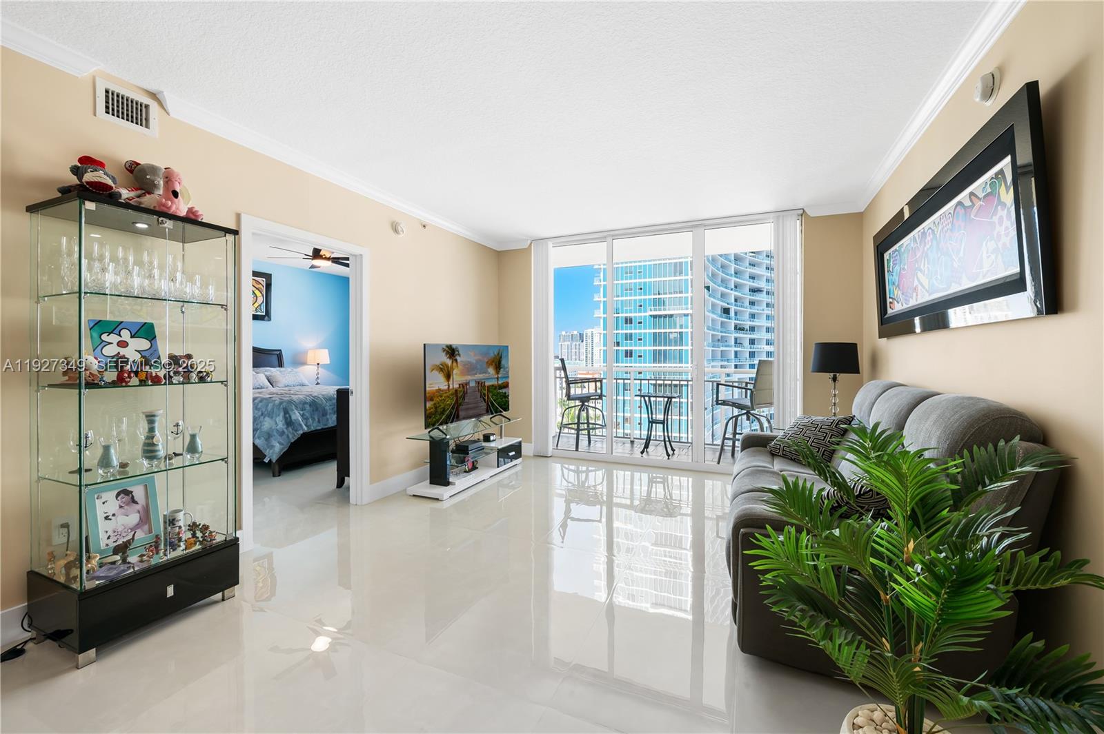 CITE CONDO - Residential