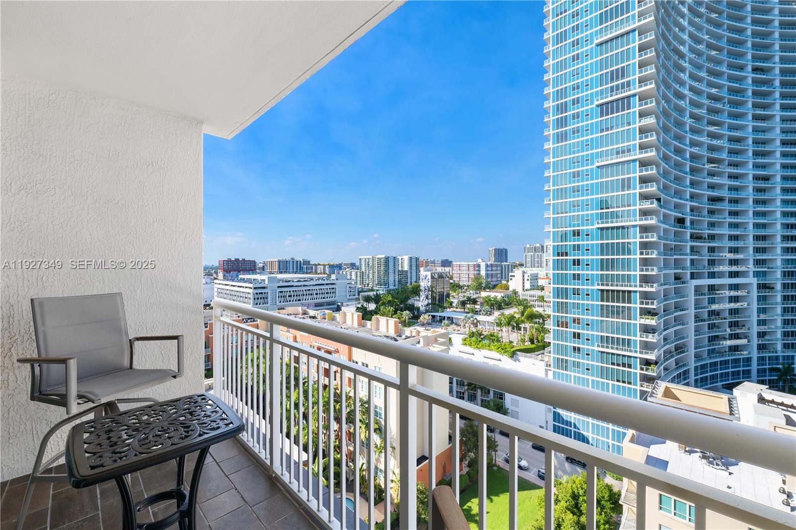 CITE CONDO - Residential