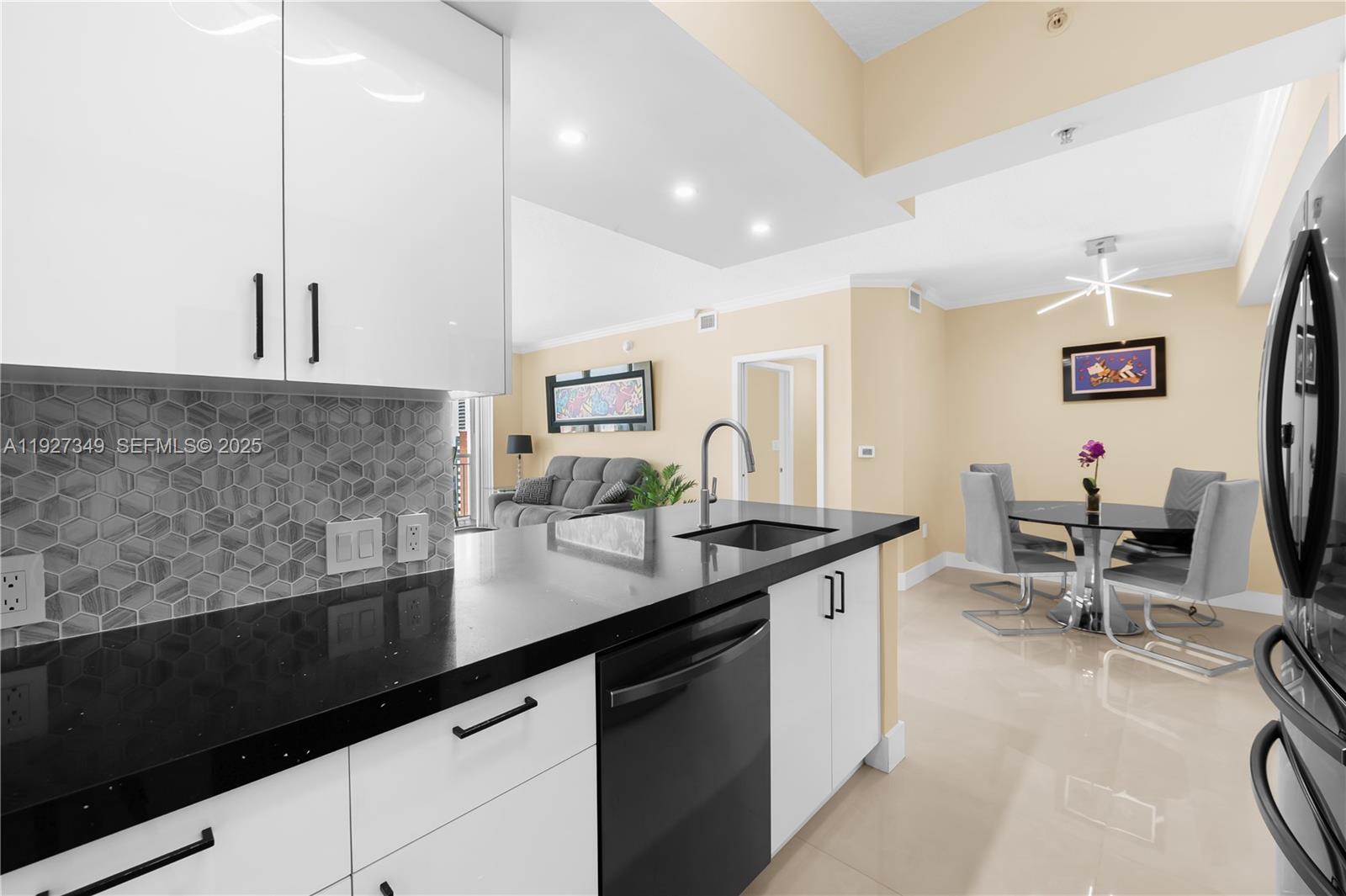 CITE CONDO - Residential