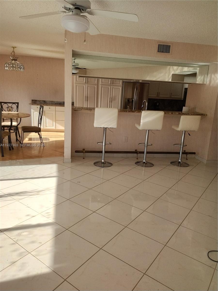 GRANVILLE CONDOMINIUM F - Residential