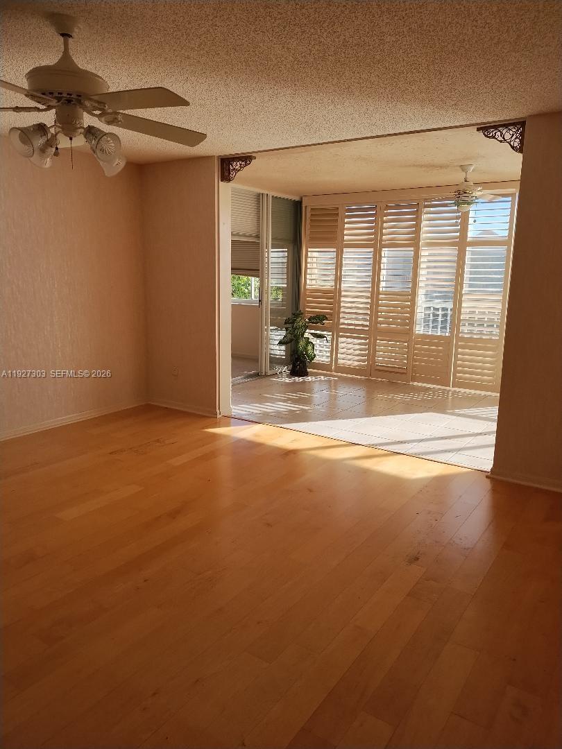 GRANVILLE CONDOMINIUM F - Residential