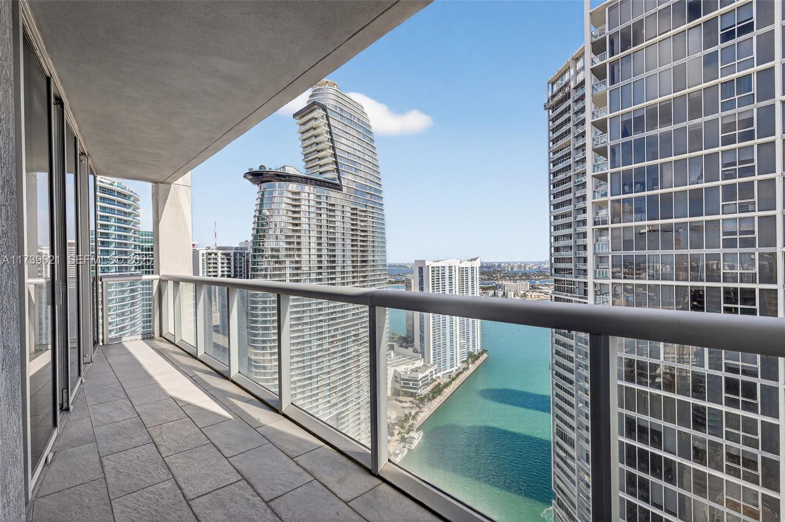 ICON BRICKELL CONDO NO 3 - Residential
