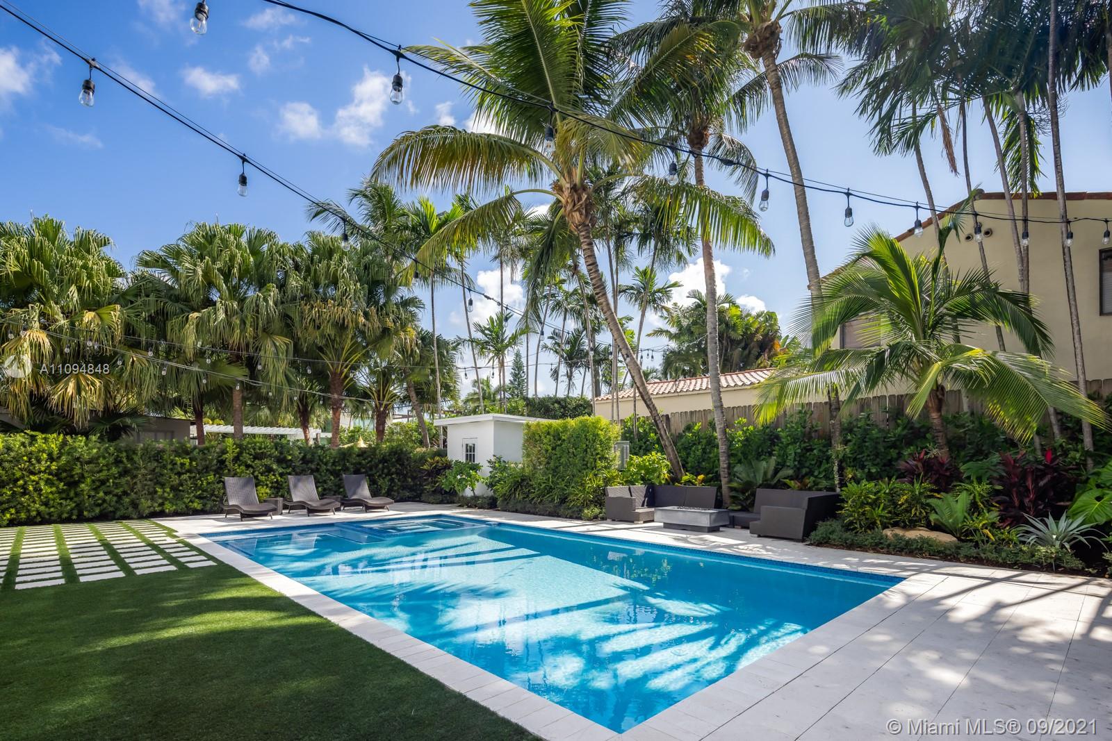 LA GORCE GOLF SUB - Residential