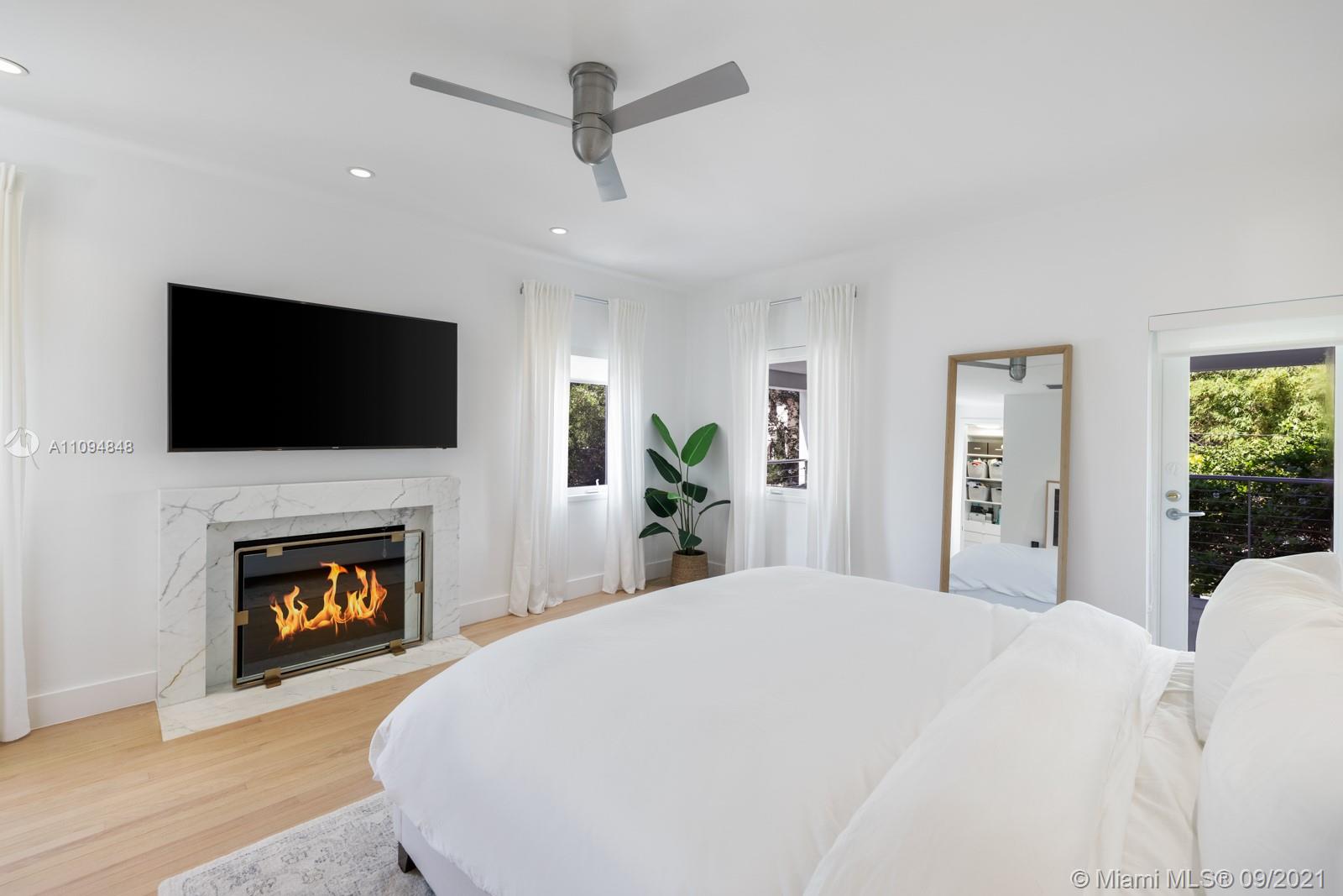 LA GORCE GOLF SUB - Residential