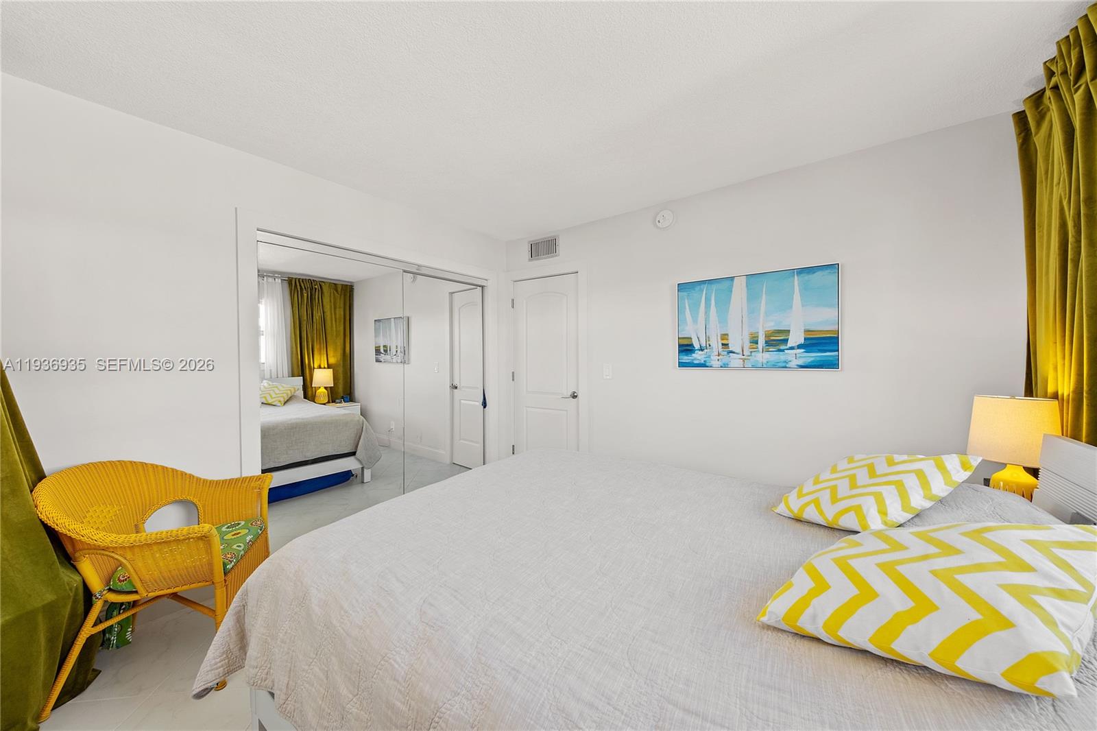 ISLE OF PARADISE CO-OP - Residential