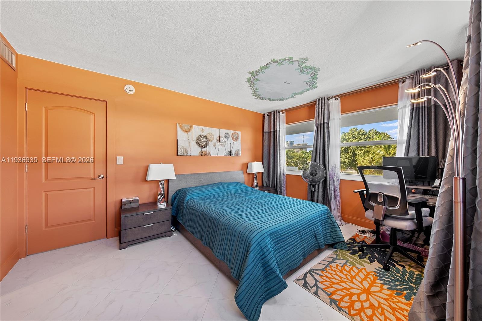 ISLE OF PARADISE CO-OP - Residential