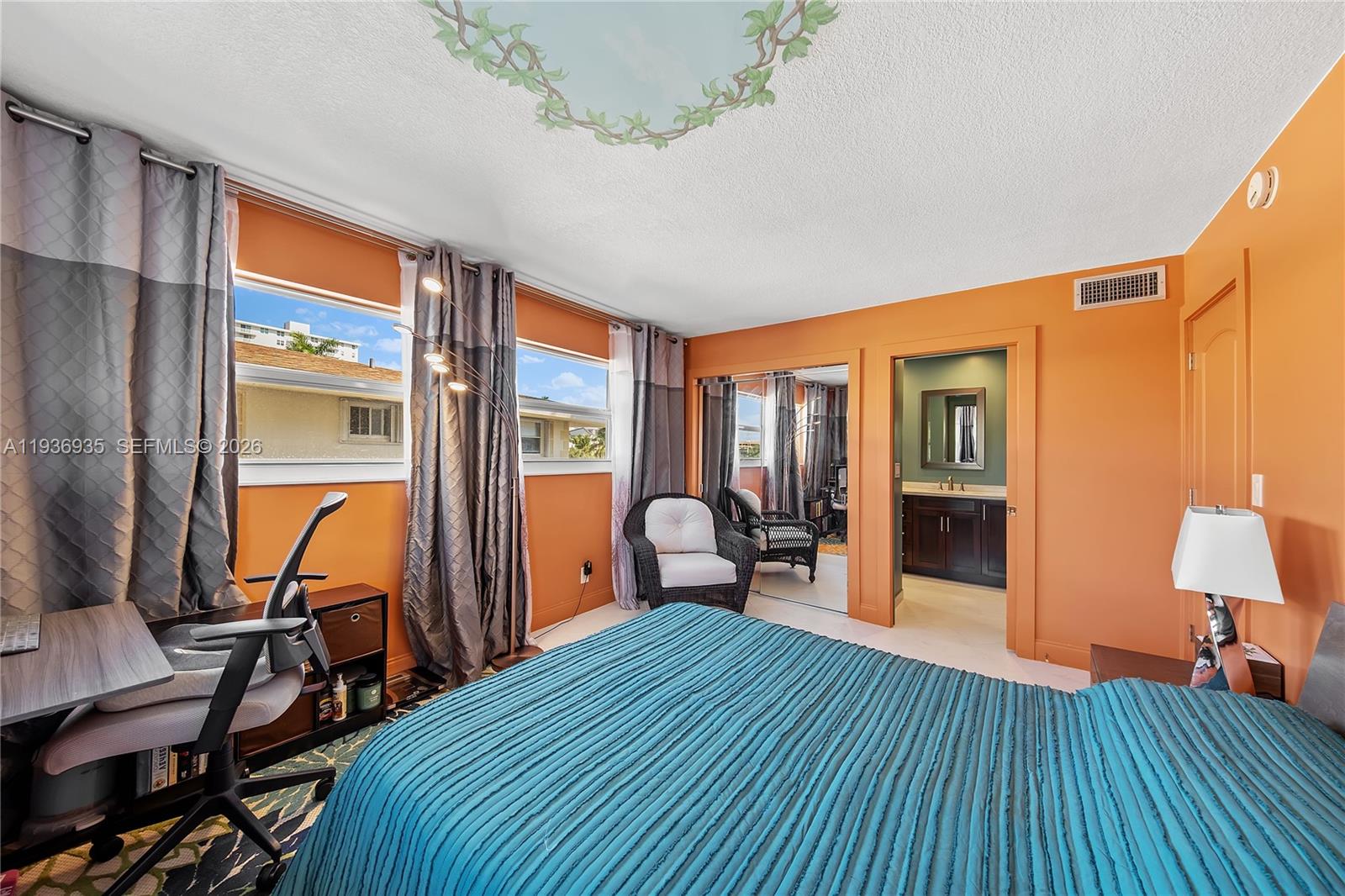 ISLE OF PARADISE CO-OP - Residential