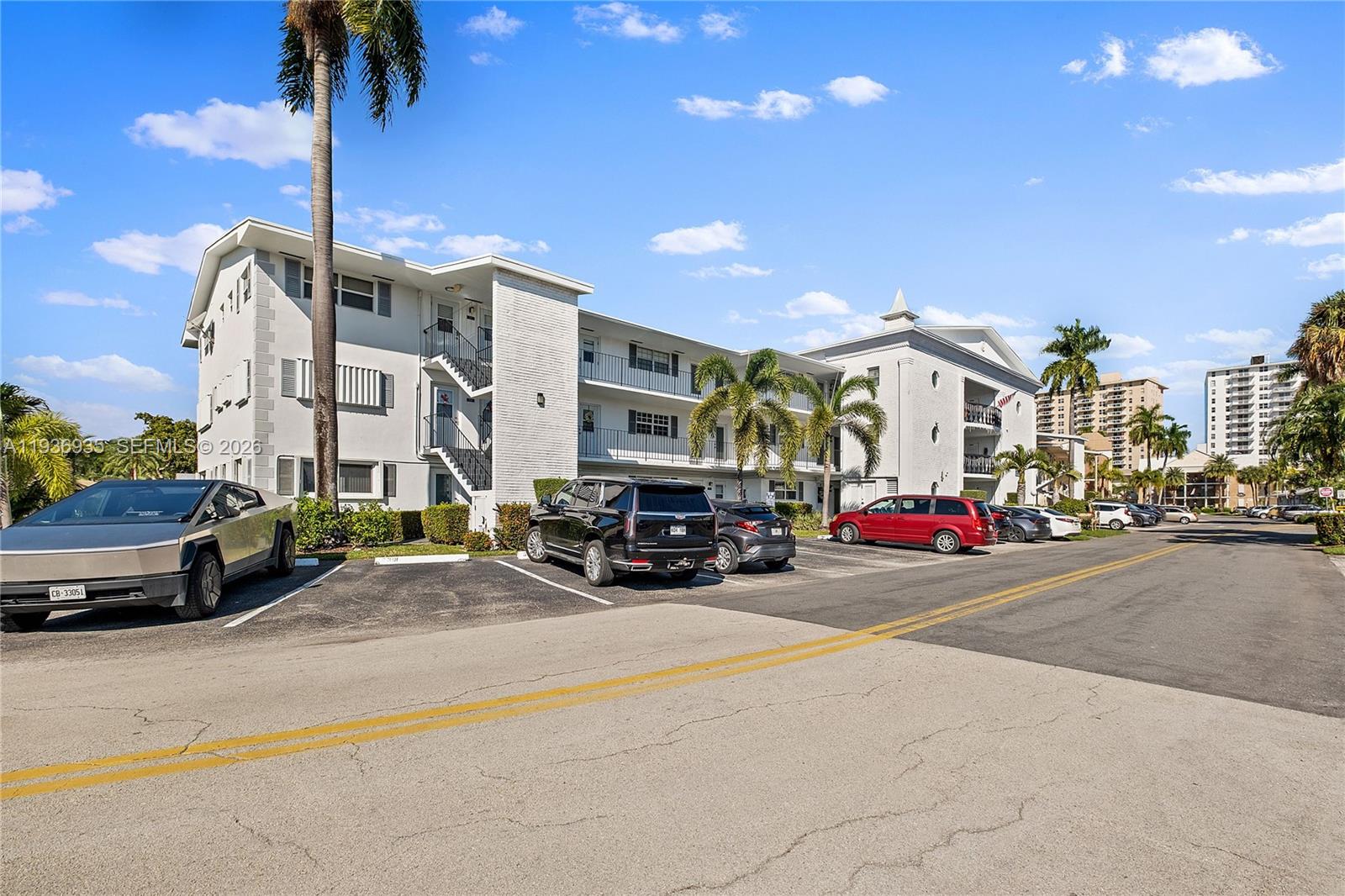 ISLE OF PARADISE CO-OP - Residential