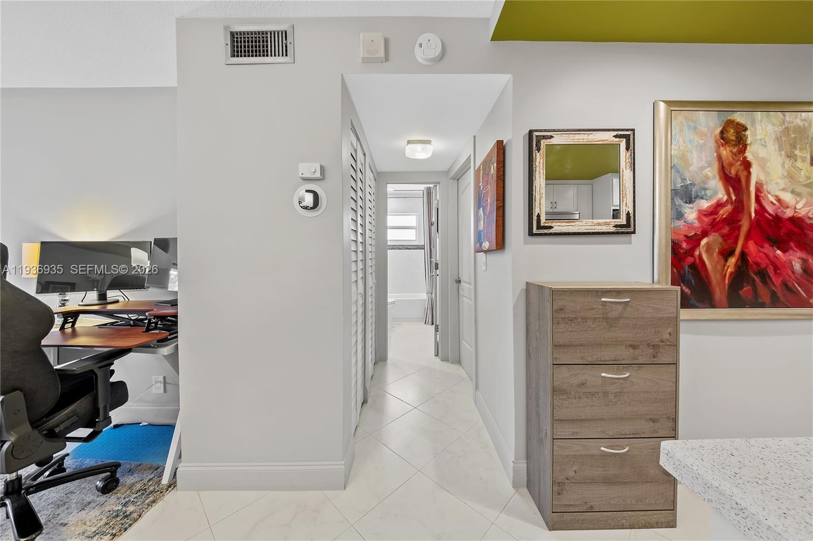 ISLE OF PARADISE CO-OP - Residential