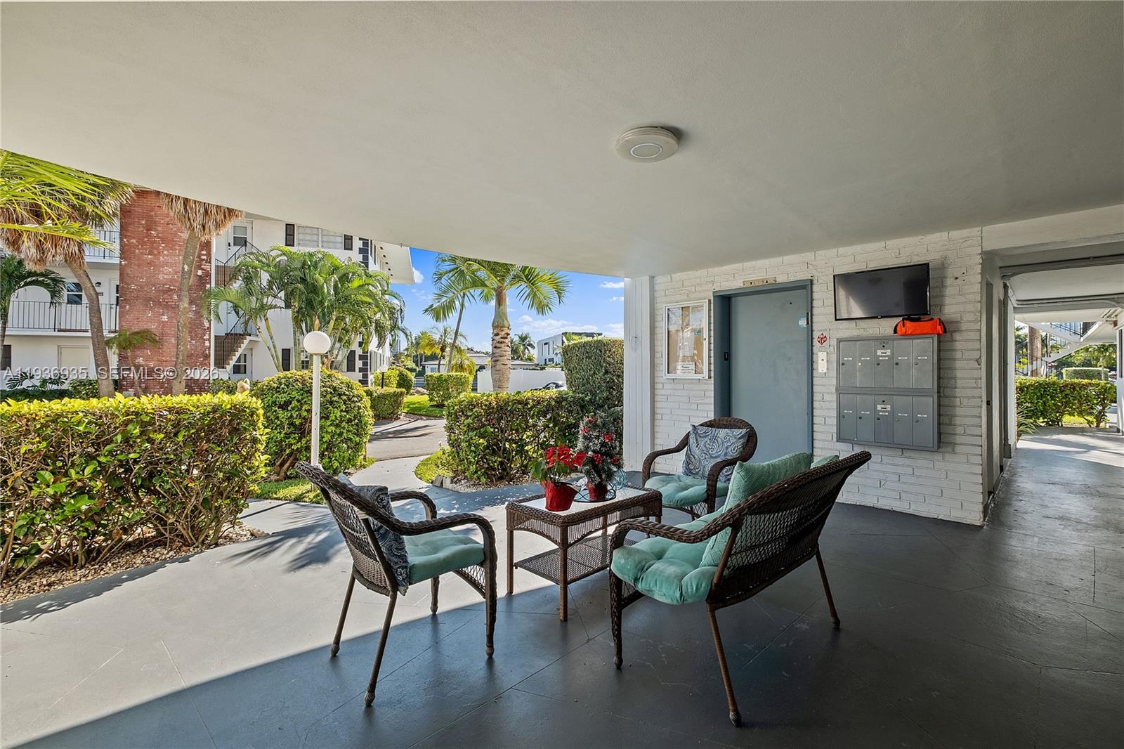 ISLE OF PARADISE CO-OP - Residential