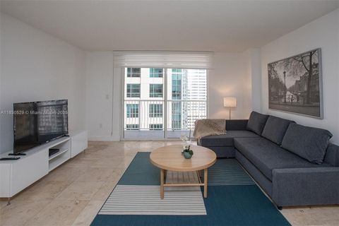 1200 Brickell Bay Dr 2704 Miami FL 33131