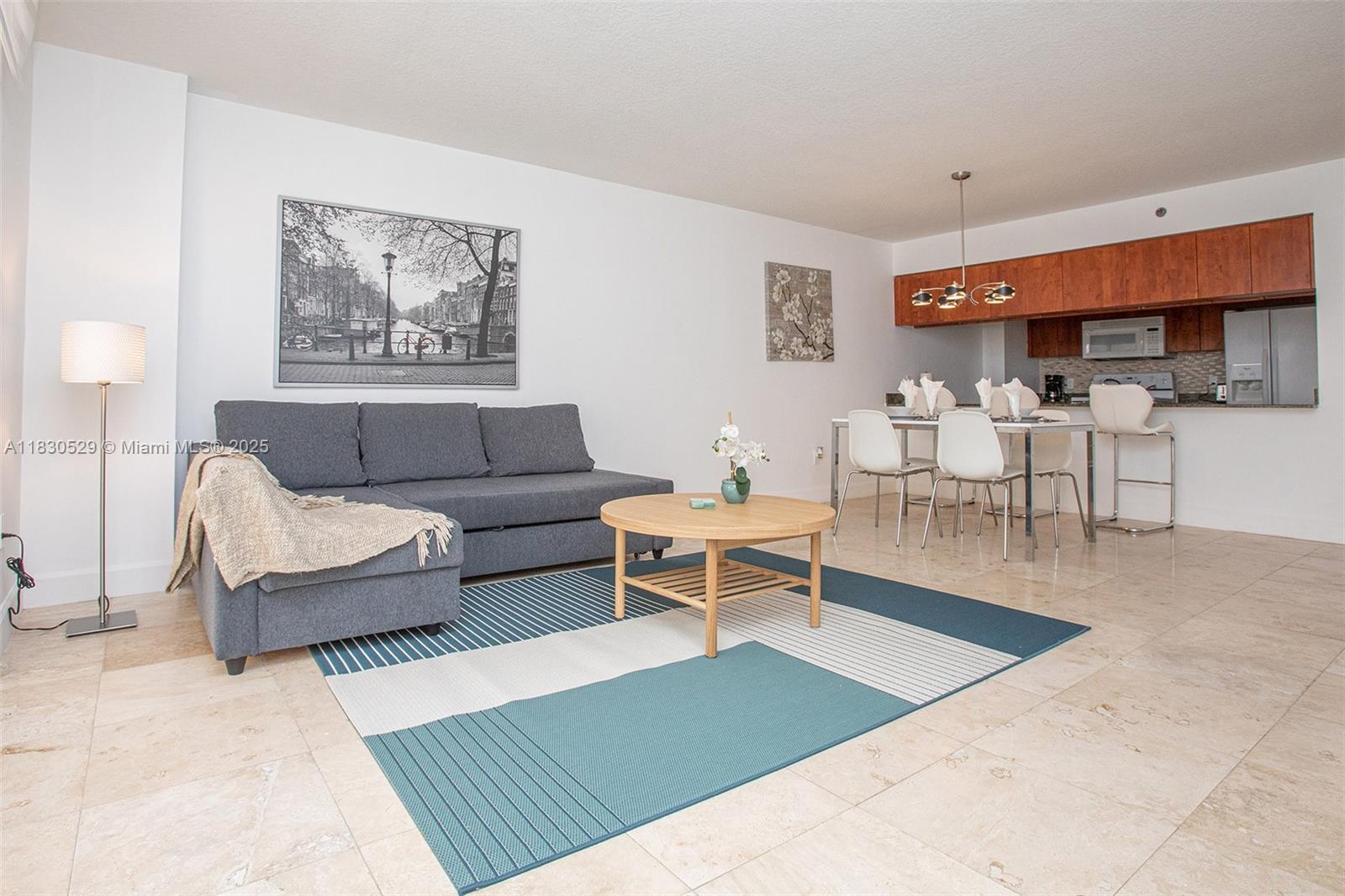 1200 Brickell Bay Dr 2704