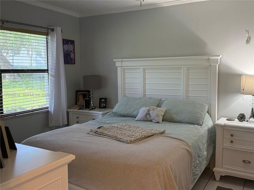 BEAUTIFUL 2 BEDROOMS, 2 BATHROOMS APARTMENT FEAUTURING AS SPACIOUS LAYOUT, NATURAL LIGHT, AND MODERN FINISHES. ENJOY A COMFORTABLE LIVING AREA AND BALCONY AS WELL AS SPACIOUS ROOMS, INCLUDES ONE WALK-IN CLOSET. COZY AND QUIET NEIGBORHOOD WITH AN ELEMENTARY AND HIGHSCHOOL ACROSS THE STREET AS WELL AS SHOPPING CENTERS, GROCERY STORES, AND BAPTIST HOSPITAL. THE AREA FEATURES ALOT OF FRESH GREENERY INCLUDING PARKS FOR WALKING AND RECREATIONAL ACTIVITY.