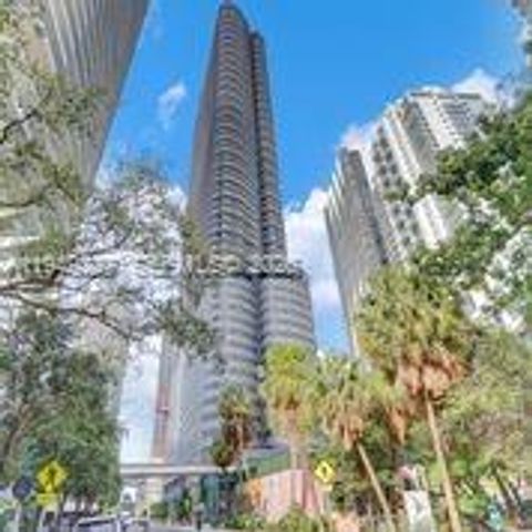 1000 Brickell Plaza 3905 Miami FL 33131
