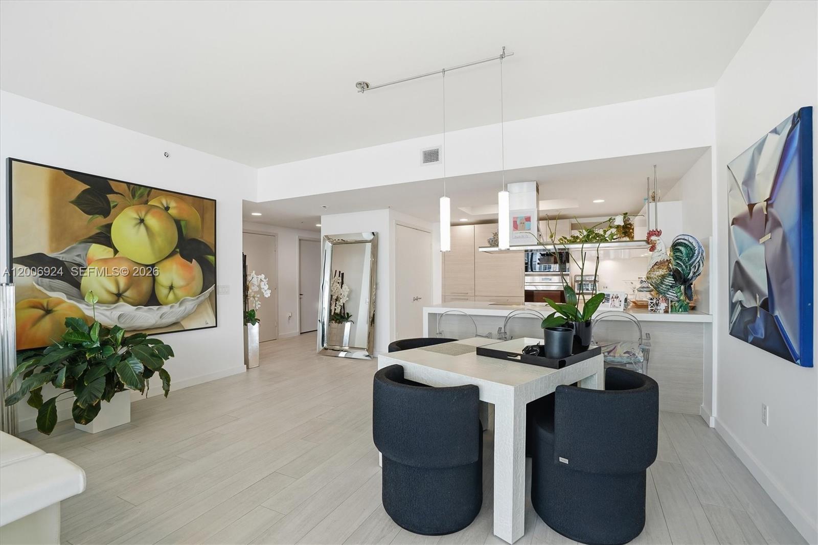 MARINA PALMS RESIDENCES N - Residential