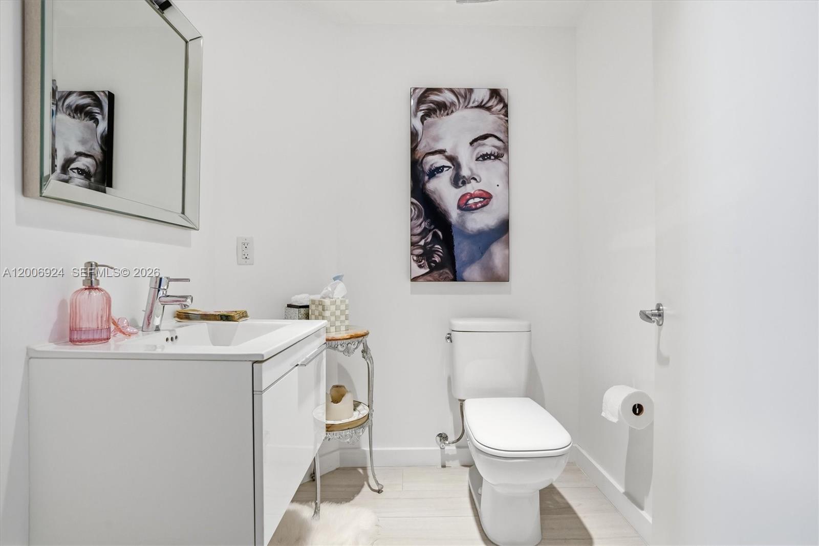 MARINA PALMS RESIDENCES N - Residential