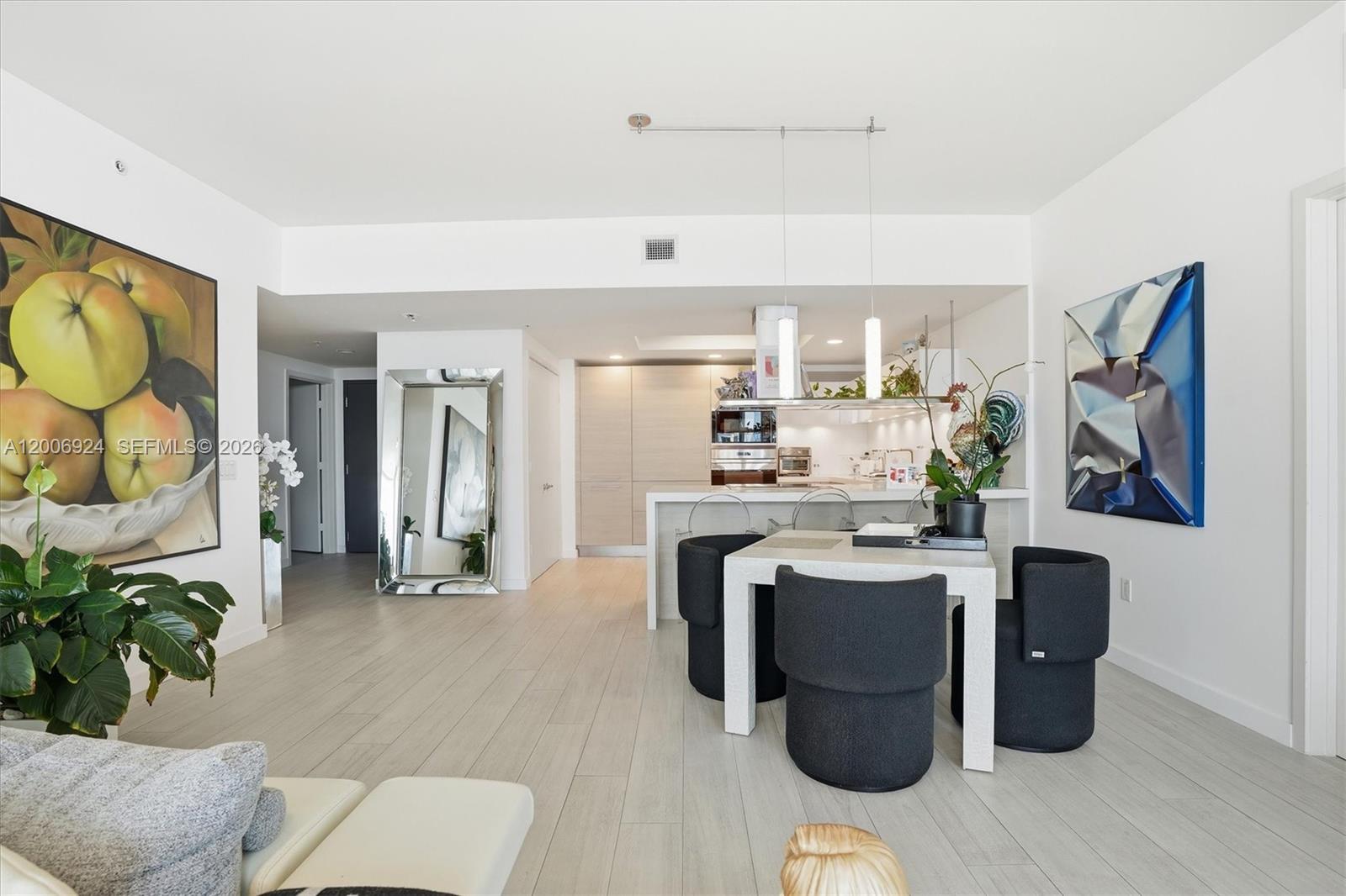 MARINA PALMS RESIDENCES N - Residential